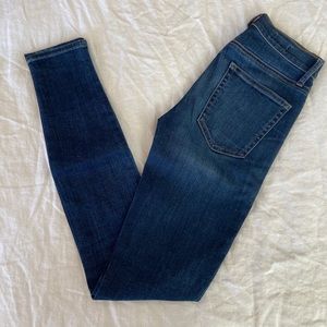 Gap True Resolution Skinny Jean || 24R